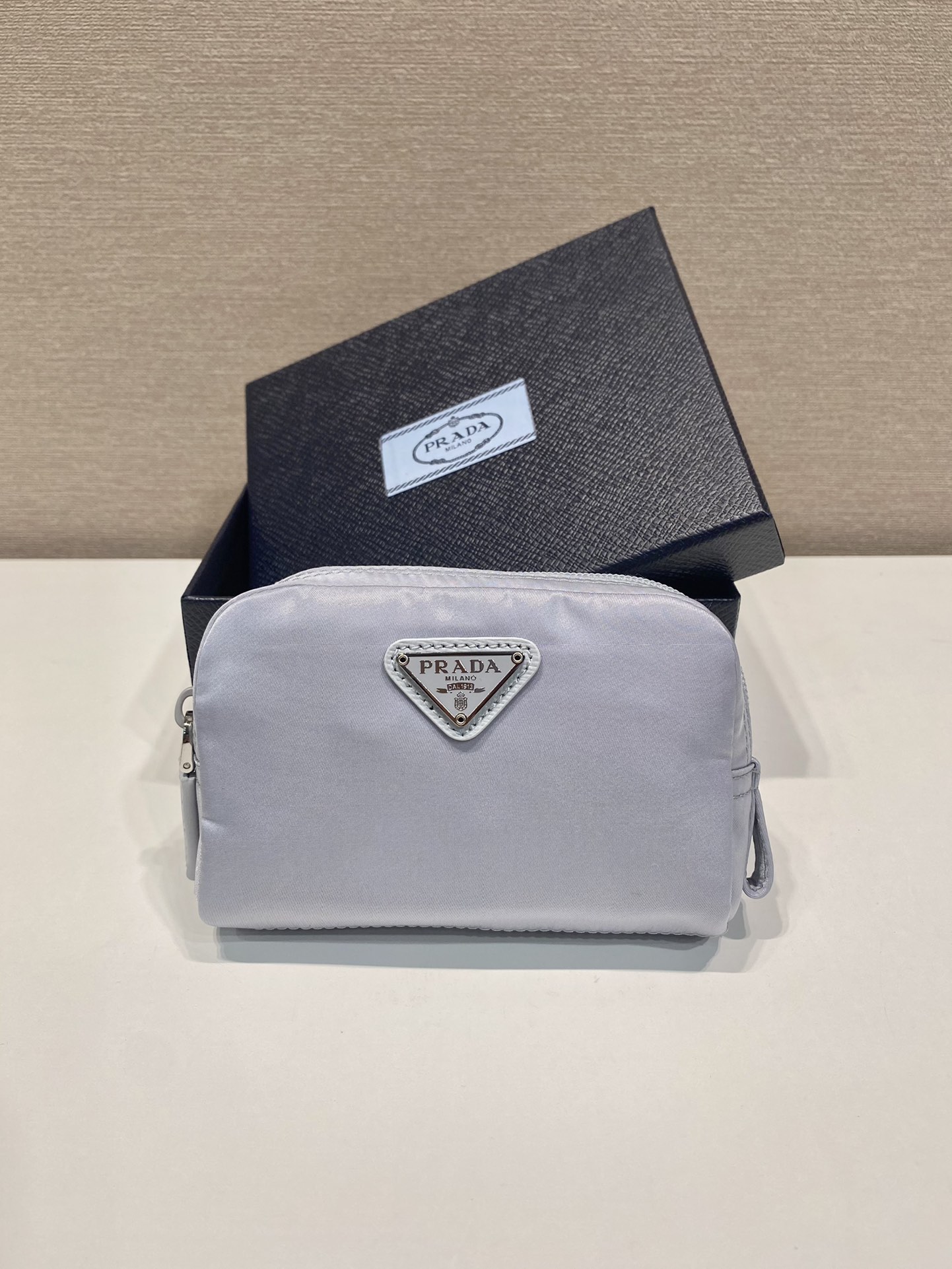 Prada_1NA339_Re-Nylon_Ba